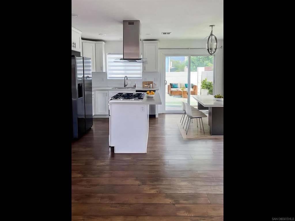 Escondido, CA 92025,514 18 W 10th Ave
