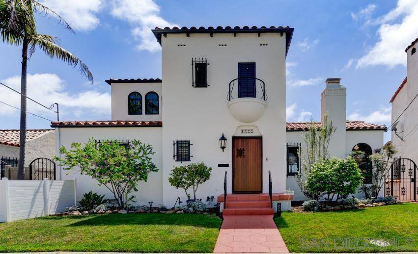 San Diego, CA 92110,1977 Titus St