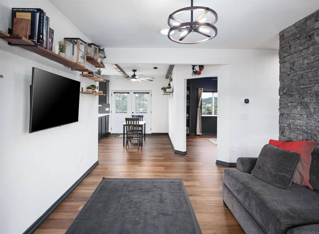 Lakeside, CA 92040,13210 Medallion Ln