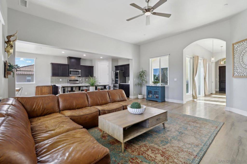 Fallbrook, CA 92028,1827 Marita Ln
