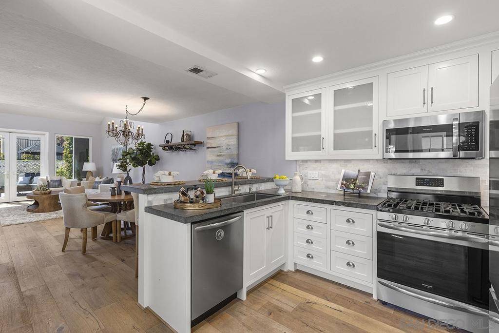 San Diego, CA 92130,3613 Seahorn Circle