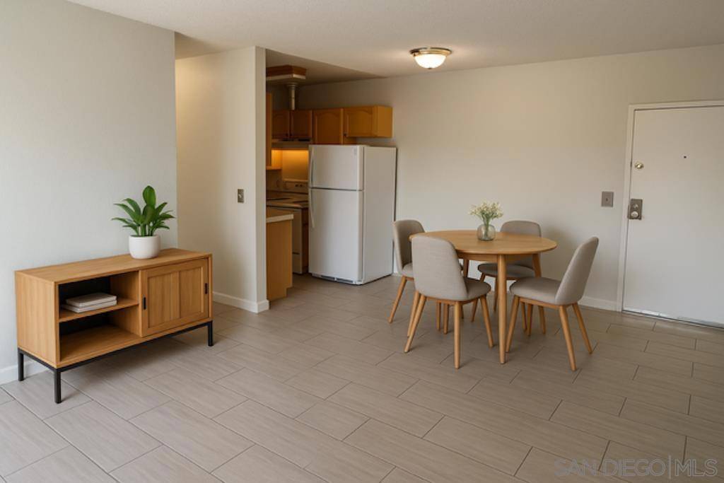 San Diego, CA 92102,5061 Marilou Rd #10