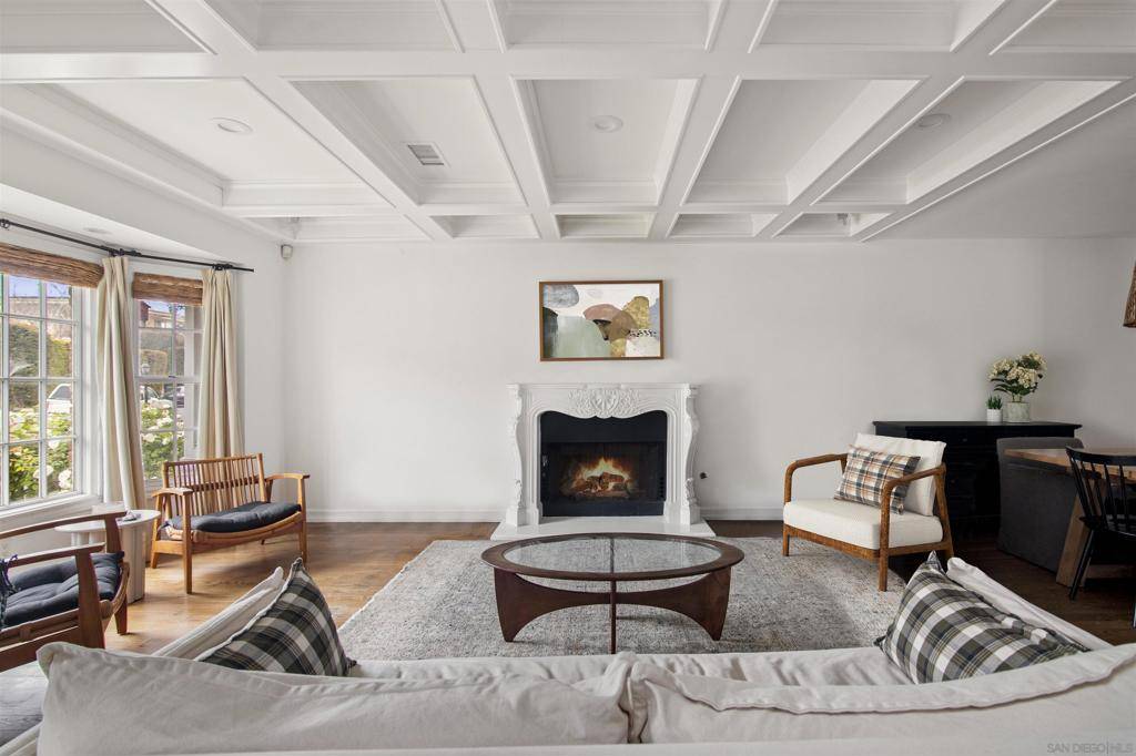 5640 Waverly Ave, La Jolla, CA 92037