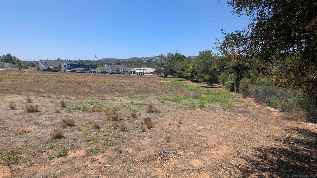 Escondido, CA 92029,678 Hamilton