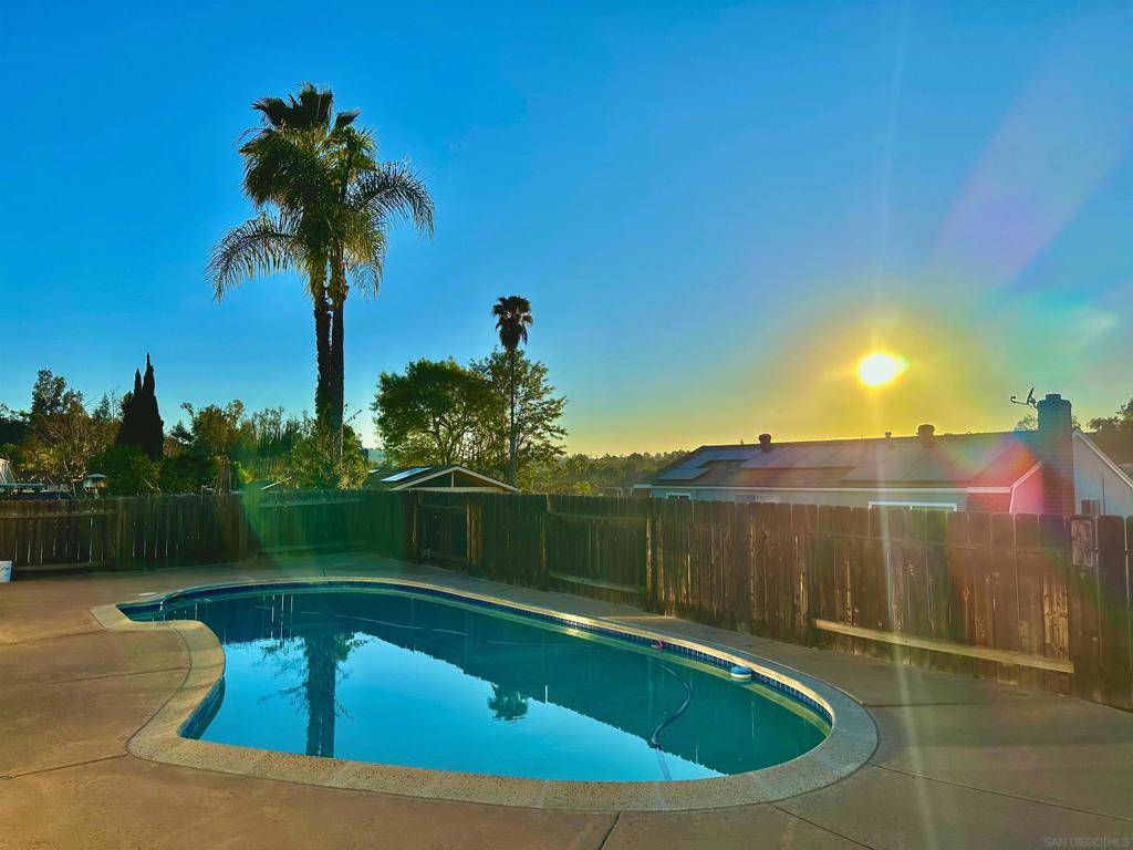 Poway, CA 92064,15034 Jenell St