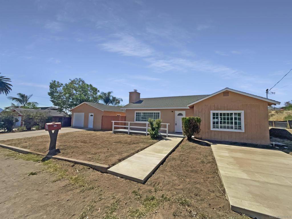 325 F St, Ramona, CA 92065