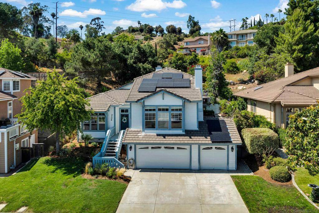 2106 Laura Dr, Escondido, CA 92027