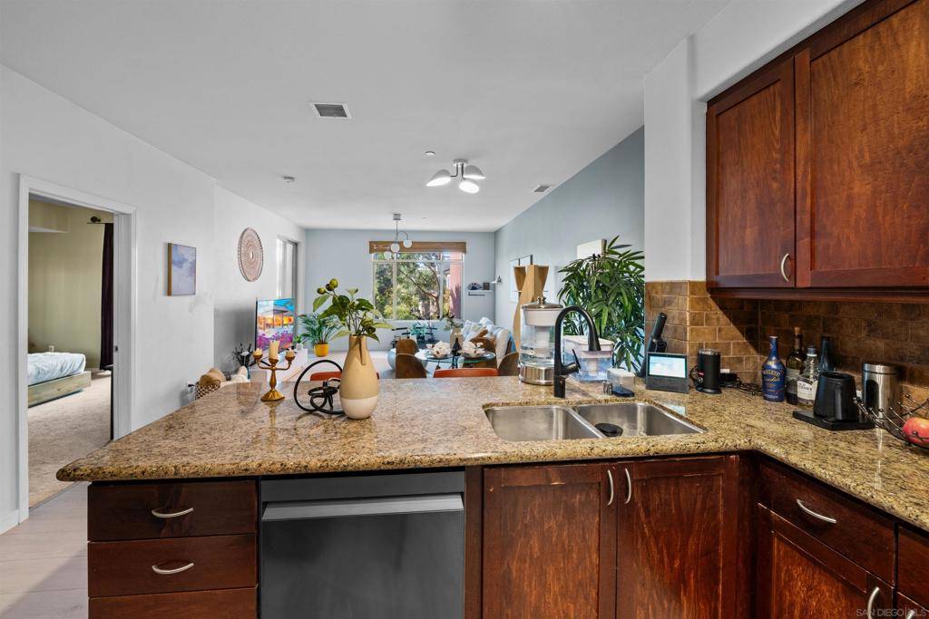 San Diego, CA 92108,8211 Station Village Lane #1304