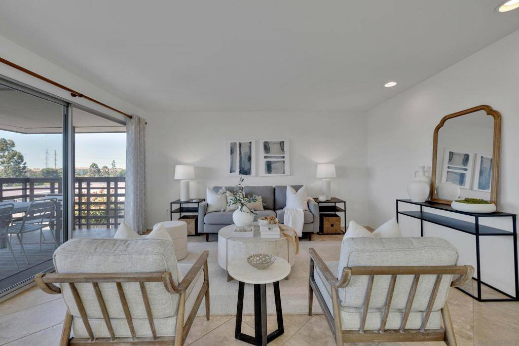 6382 Caminito Marcial, San Diego, CA 92111