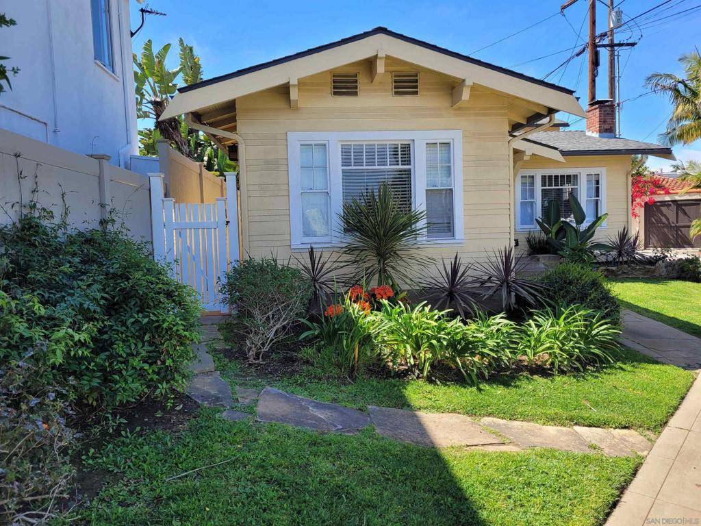 817 Olive Ave, Coronado, CA 92118