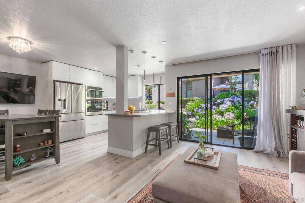 Laguna Hills, CA 92656,26701 Quail Creek #227