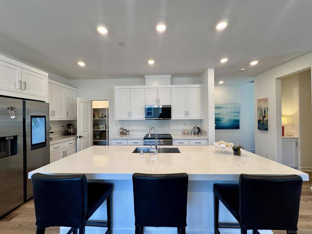 San Diego, CA 92128,12012 Riley Ln