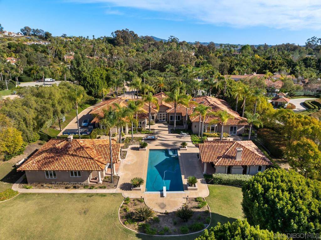 Rancho Santa Fe, CA 92067,18050 Rancho La Cima Corte