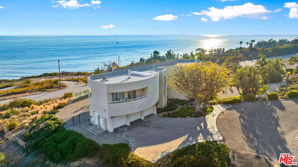 32215 Pacific Coast HWY, Malibu, CA 90265