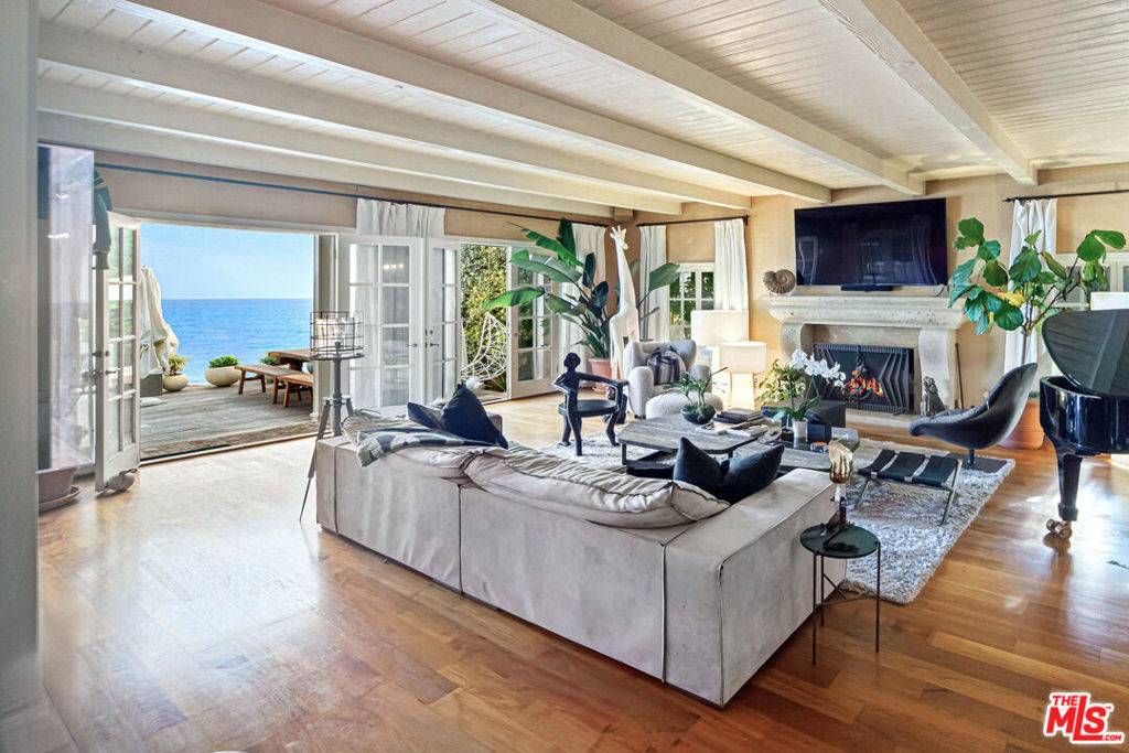 Malibu, CA 90265,31740 Broad Beach RD
