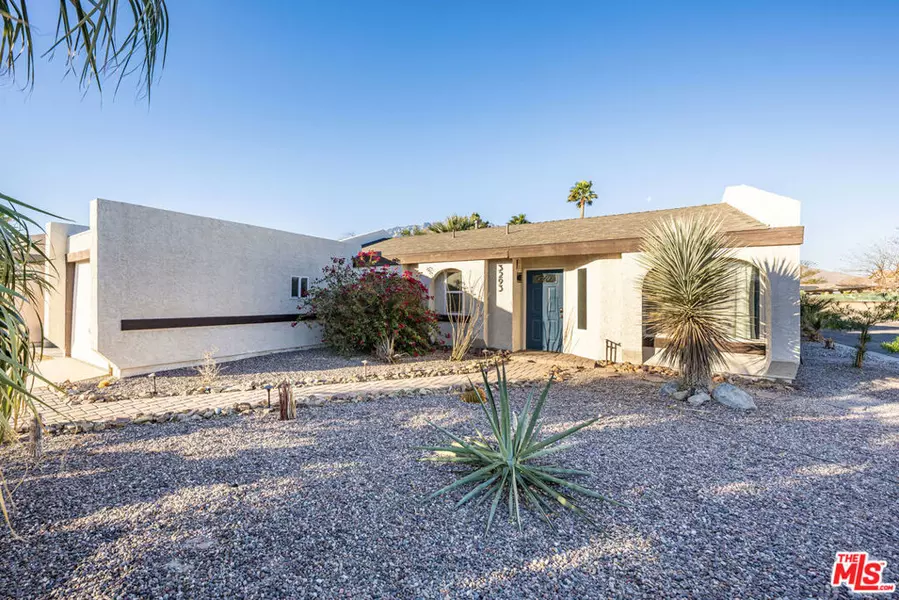 3293 N Mica DR, Palm Springs, CA 92262