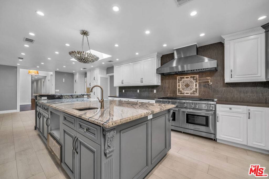 4311 Coquette PL, Tarzana, CA 91356