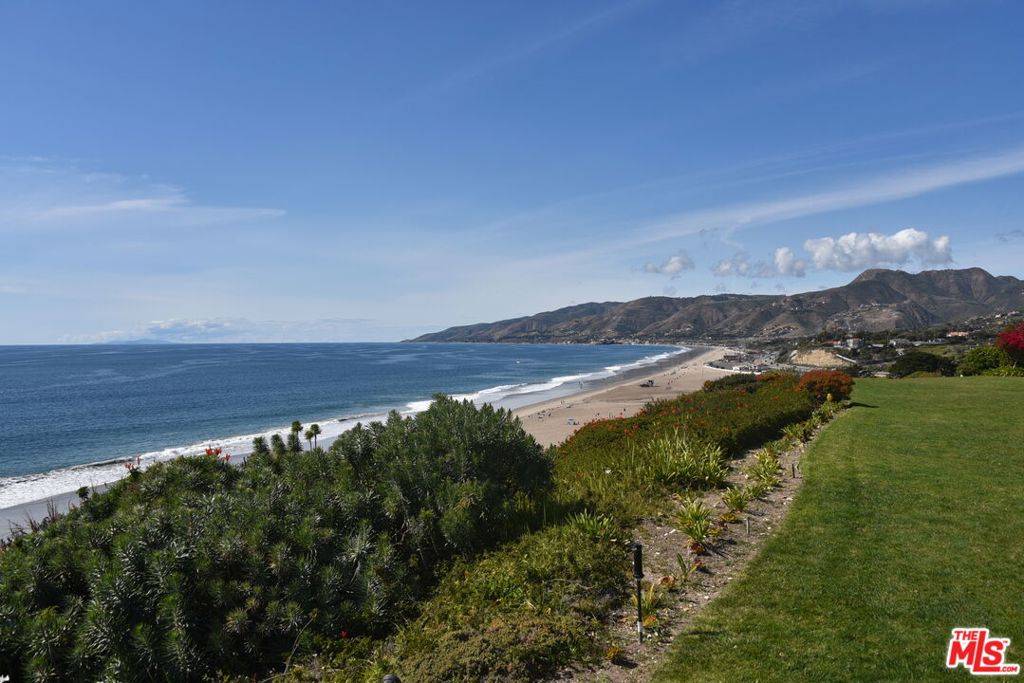 Malibu, CA 90265,29700 Zuma Bay WAY