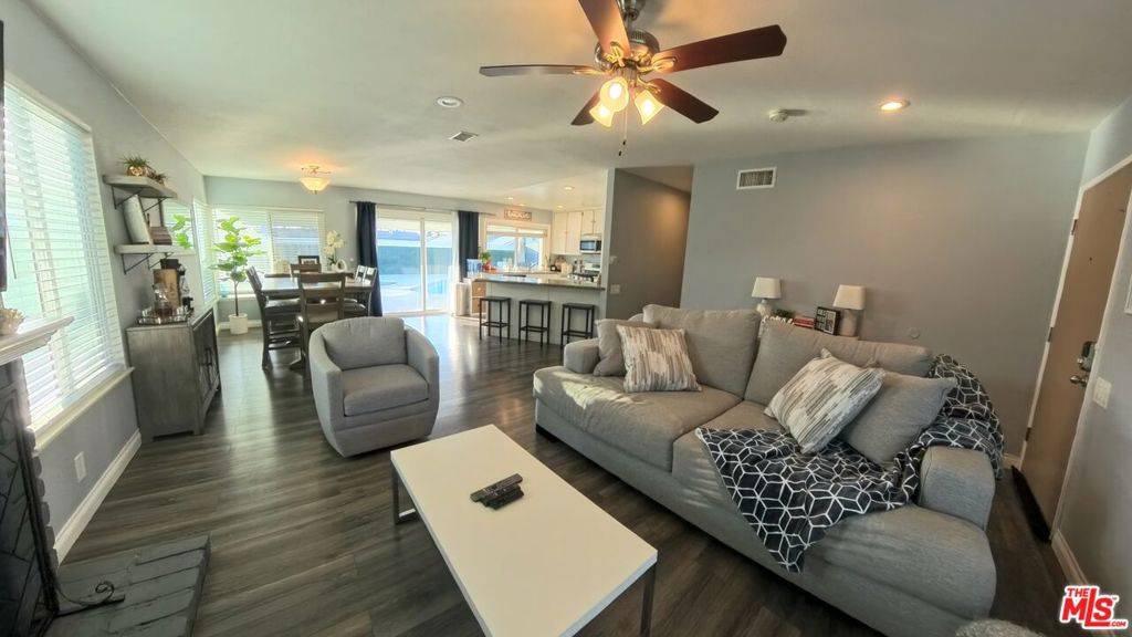 Rancho Cucamonga, CA 91730,9206 Malachite AVE