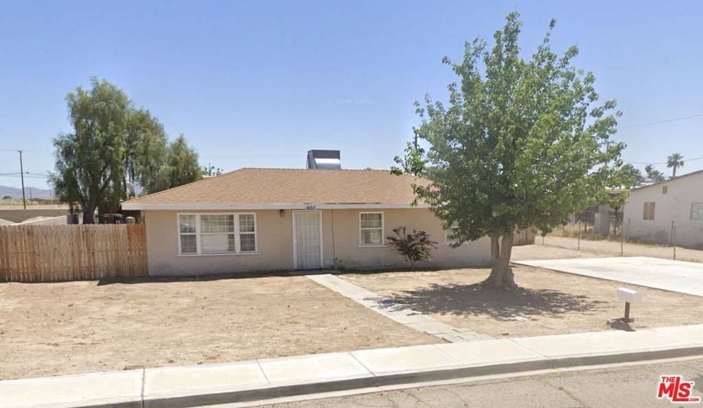 660 N 6th ST, Blythe, CA 92225