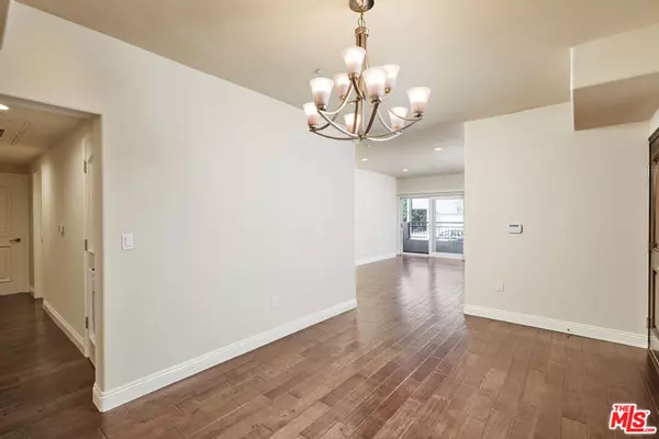 4376 ETHEL AVE #101, Studio City, CA 91604