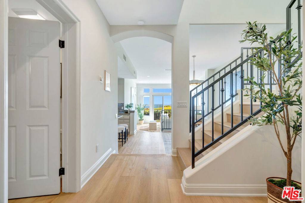 Malibu, CA 90265,6412 Lunita RD