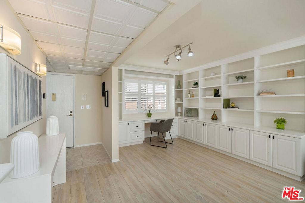 Studio City, CA 91604,12801 Moorpark ST #116