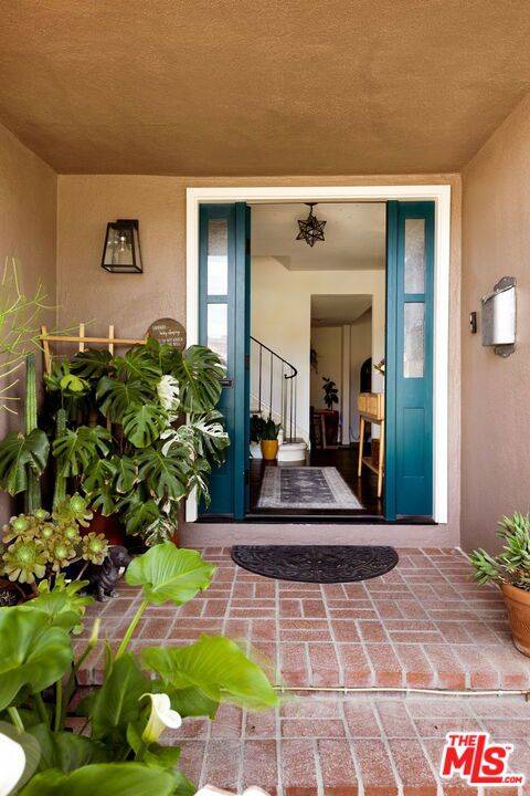 23546 Community ST, West Hills, CA 91304