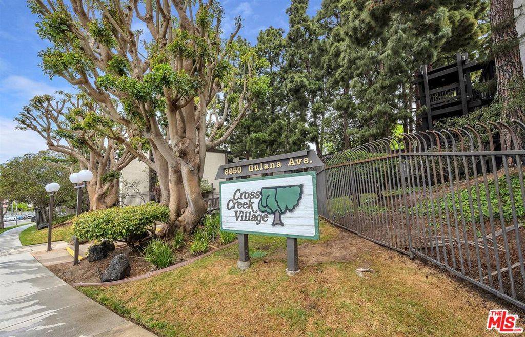 Playa Del Rey, CA 90293,7765 W 91st ST #A3118