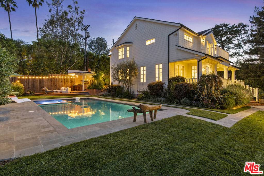 Sherman Oaks, CA 91403,14550 Greenleaf ST