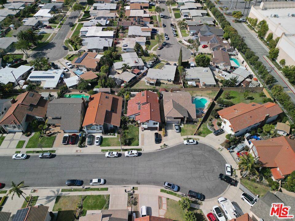 Buena Park, CA 90620,8259 Mercury DR