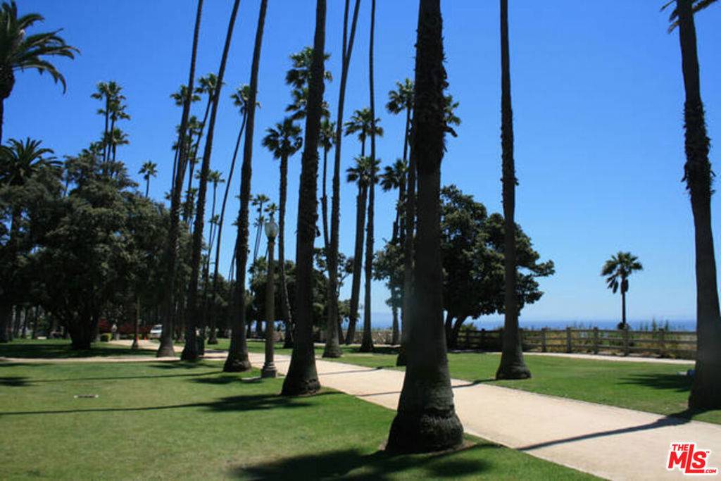Santa Monica, CA 90402,757 OCEAN AVE #308