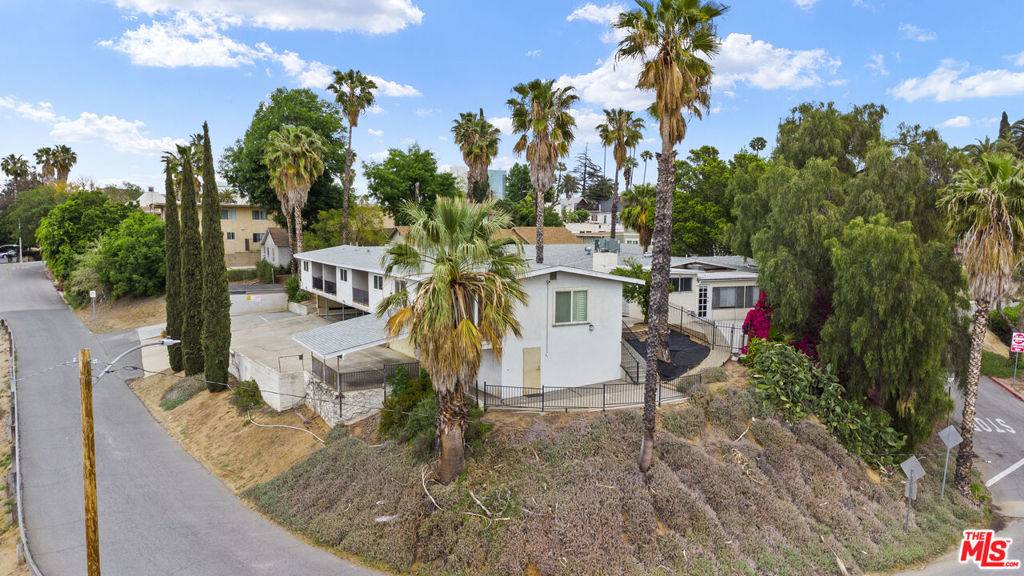 Riverside, CA 92501,4581 Main ST