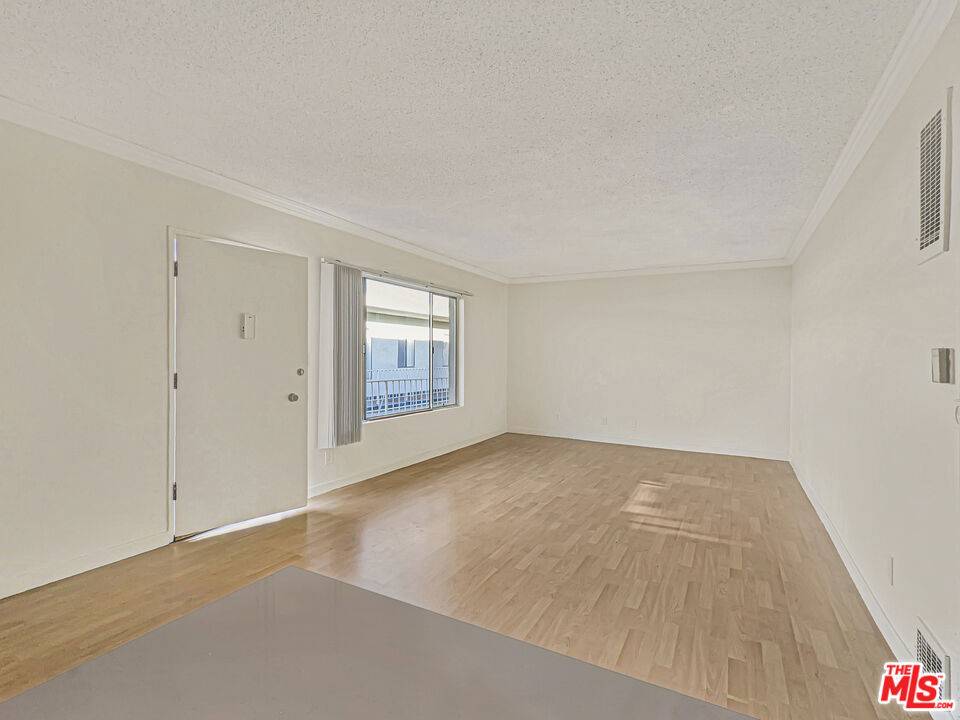Santa Monica, CA 90405,440 RAYMOND #19