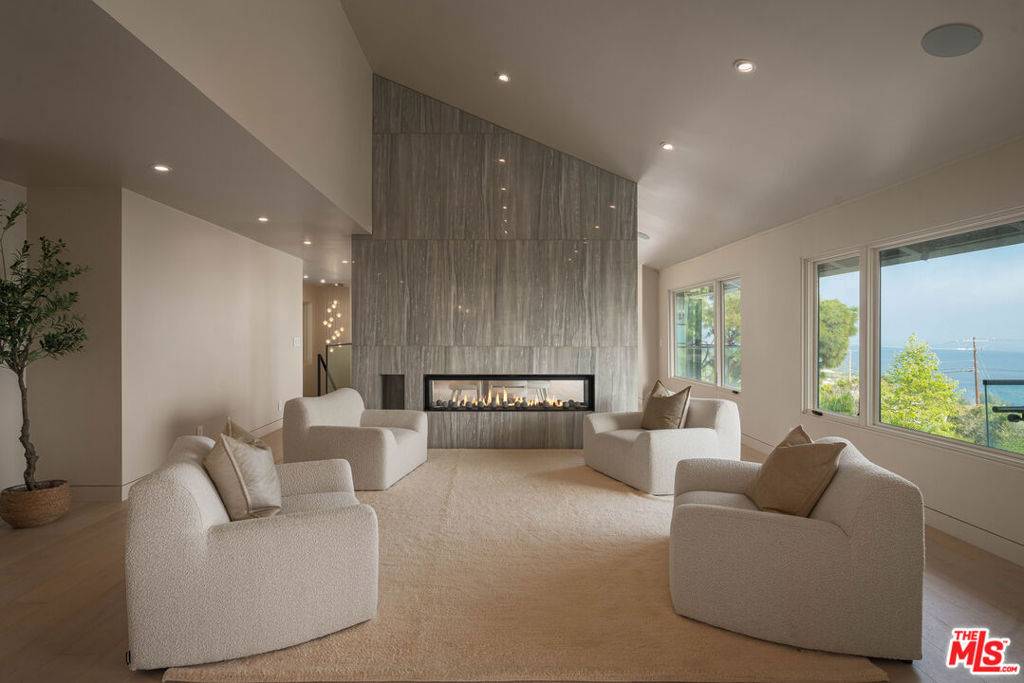 Malibu, CA 90265,4782 Encinal Canyon RD
