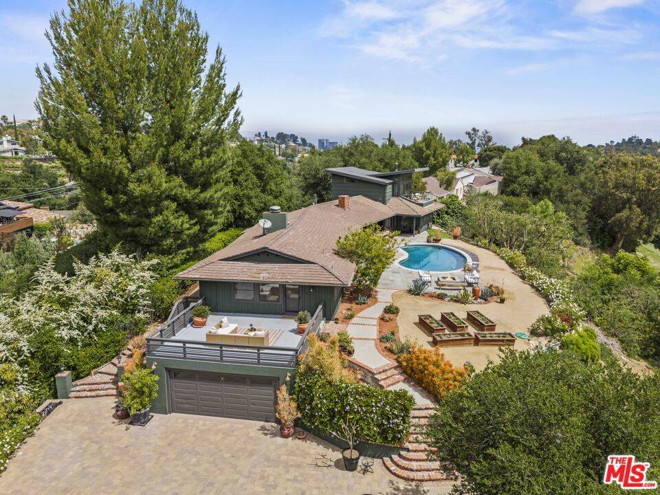 4650 Canoga AVE, Woodland Hills, CA 91364