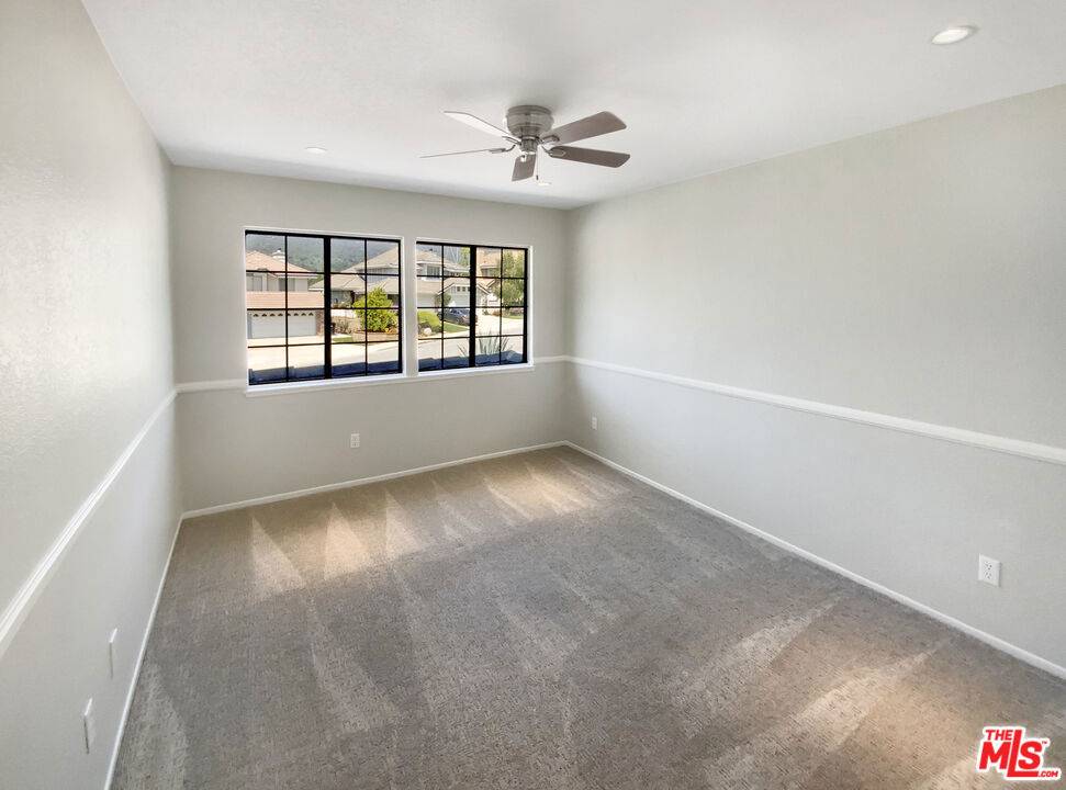 La Verne, CA 91750,5996 Birdie DR