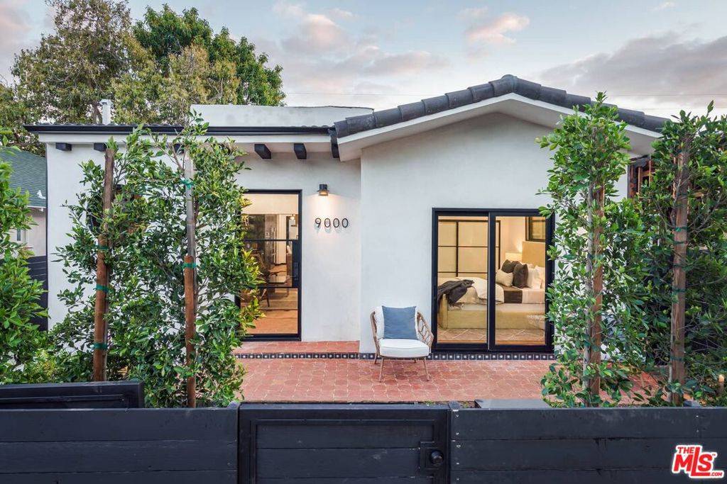 9000 Dicks ST, West Hollywood, CA 90069