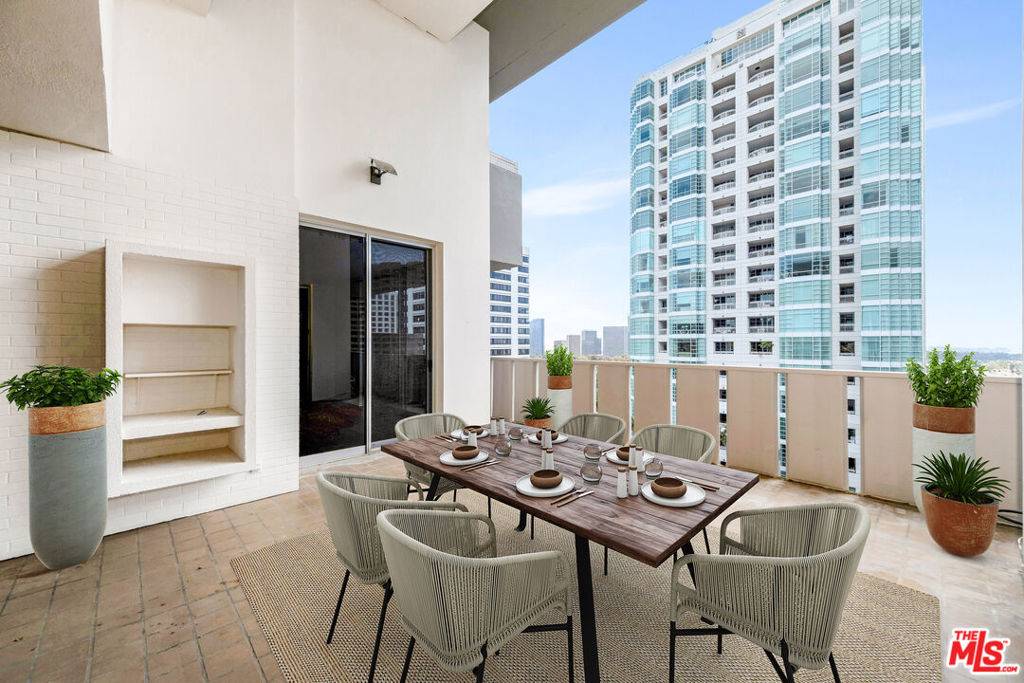 Los Angeles, CA 90024,10375 Wilshire BLVD #8F