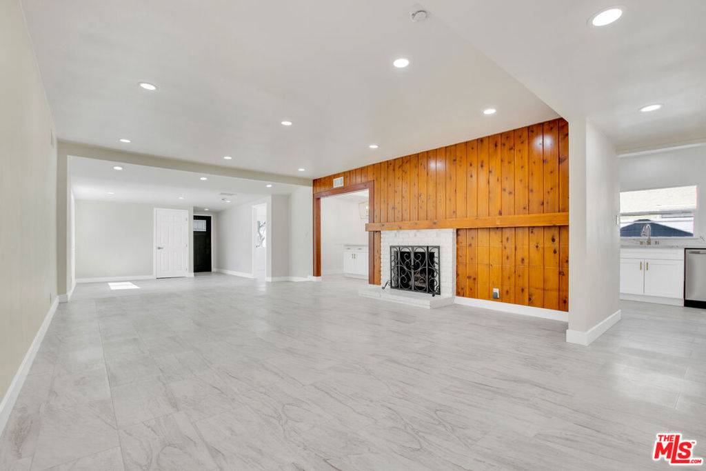 Reseda, CA 91335,18800 Cohasset ST