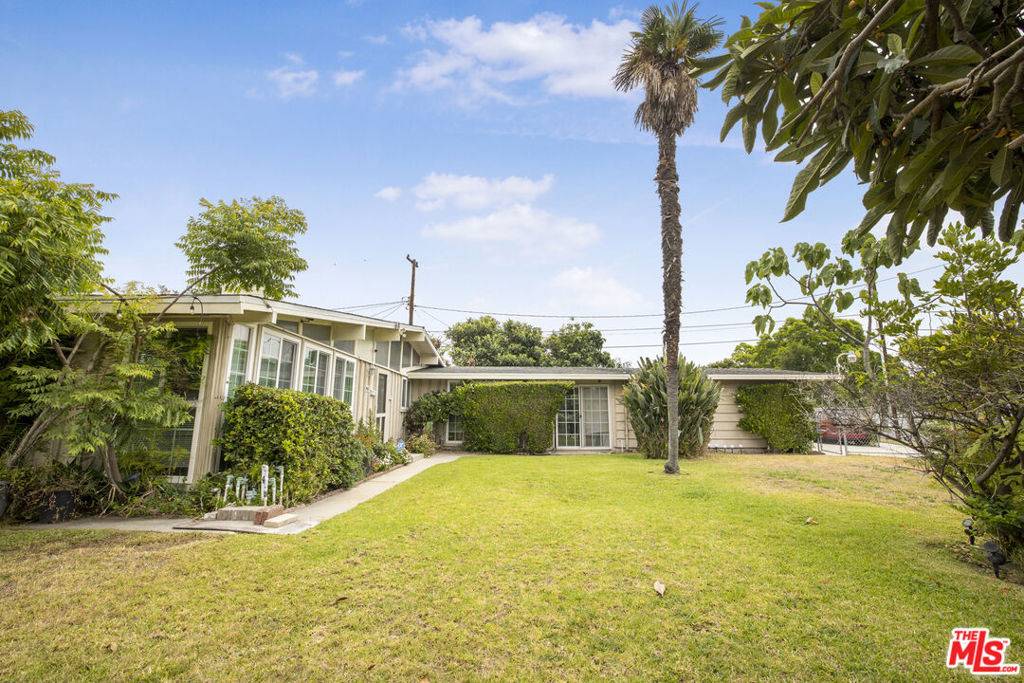 Anaheim, CA 92801,1158 N Catalpa AVE