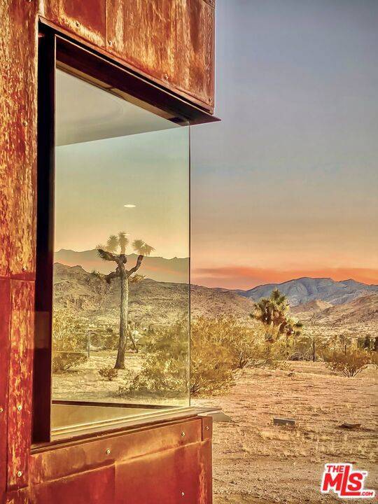 Joshua Tree, CA 92252,63131 Rocking Chair RD