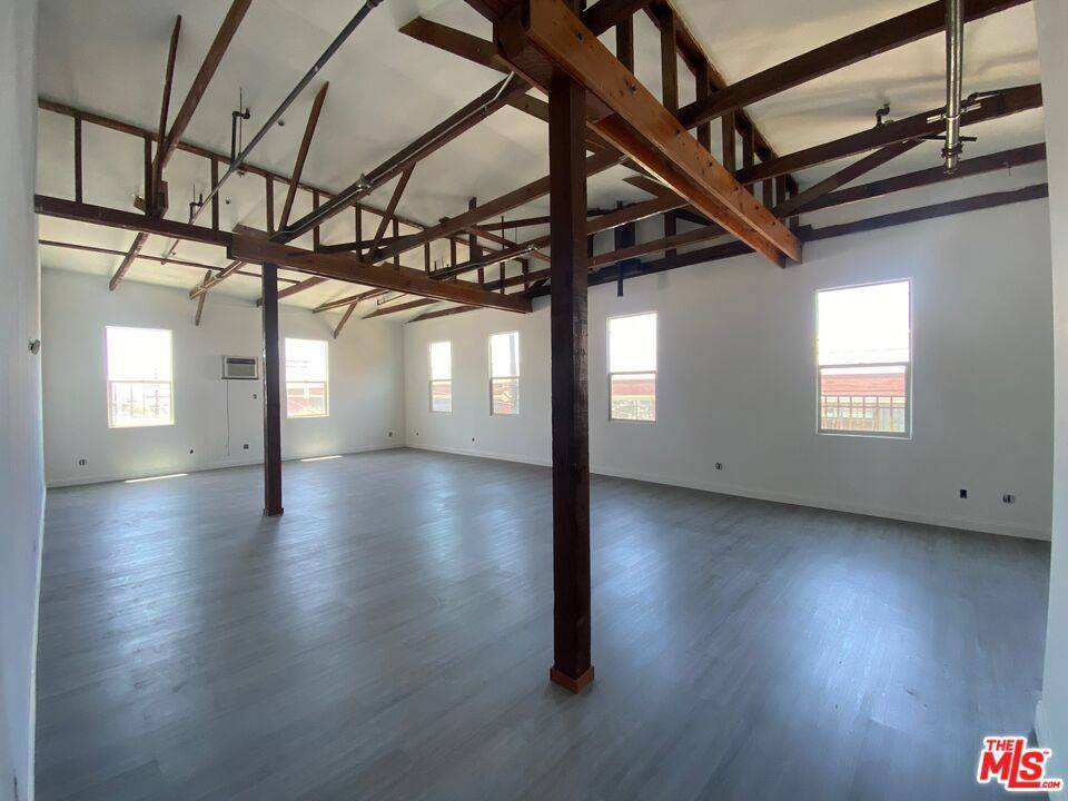726 S Santa Fe AVE #303, Los Angeles, CA 90021