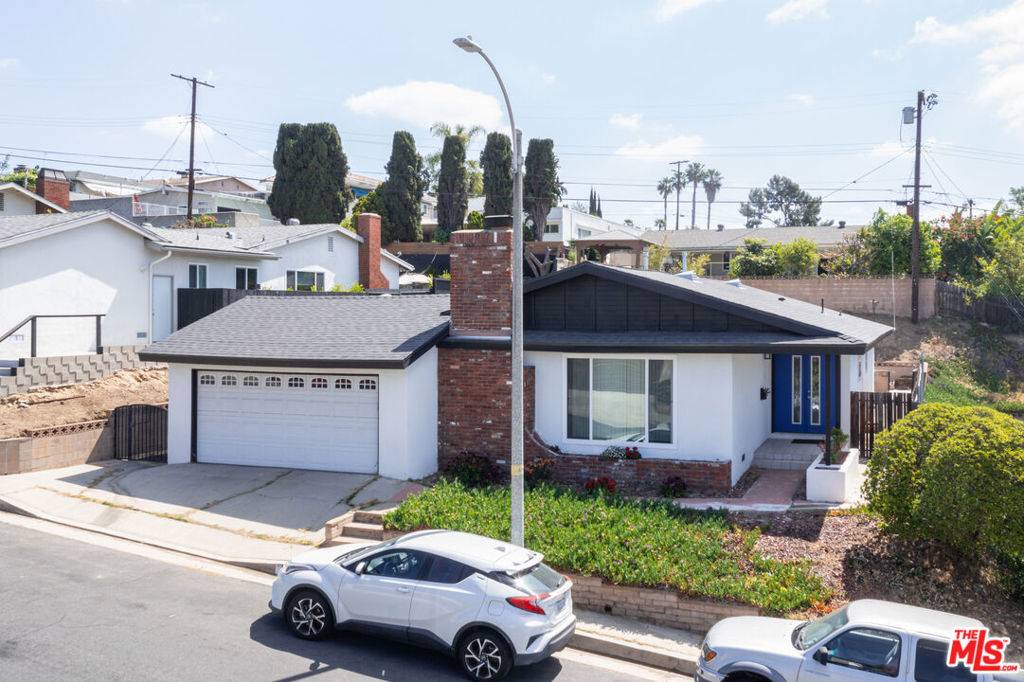 Los Angeles, CA 90042,1020 Larker AVE