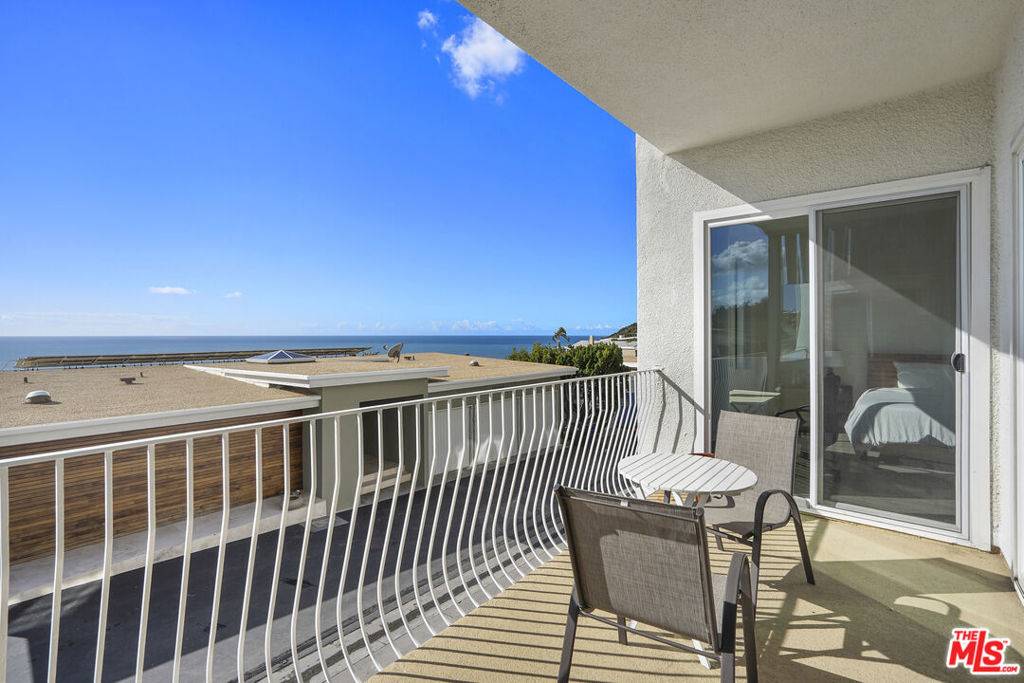 Malibu, CA 90265,18103 Coastline DR #7