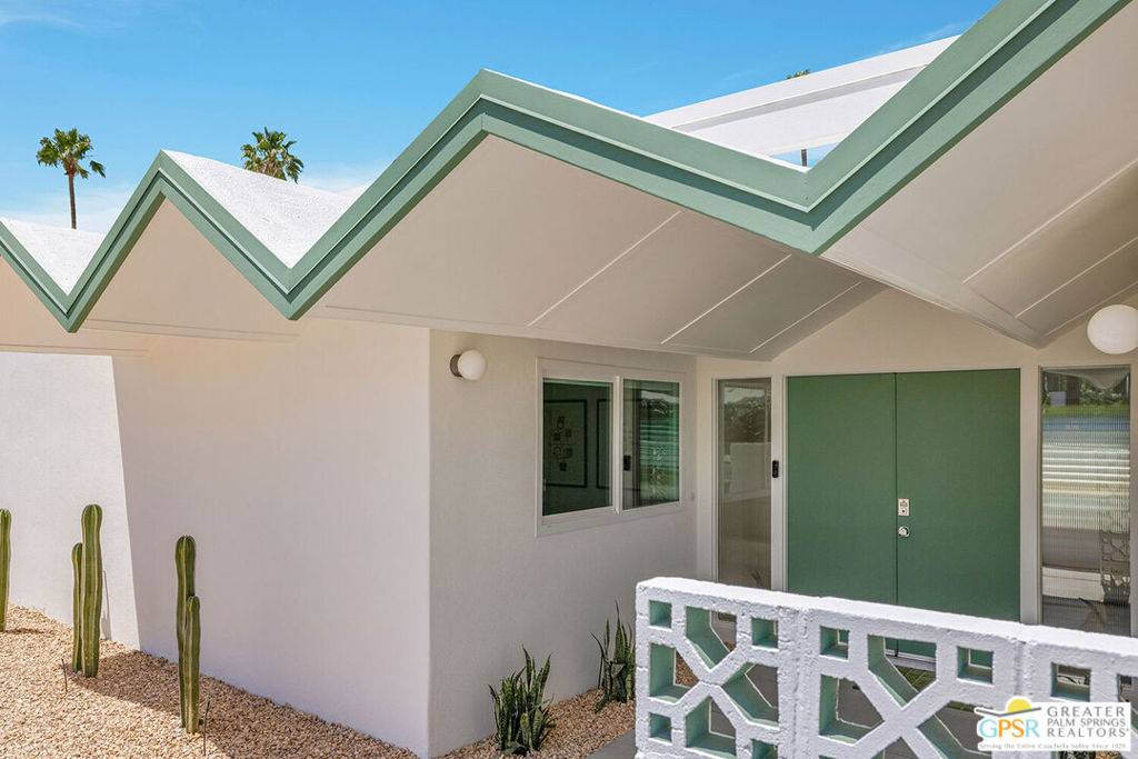 Palm Springs, CA 92262,403 N Juanita DR