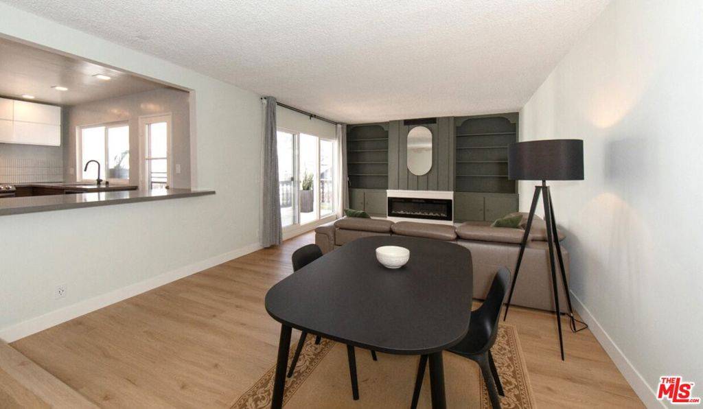 Culver City, CA 90230,6124 Buckingham #307