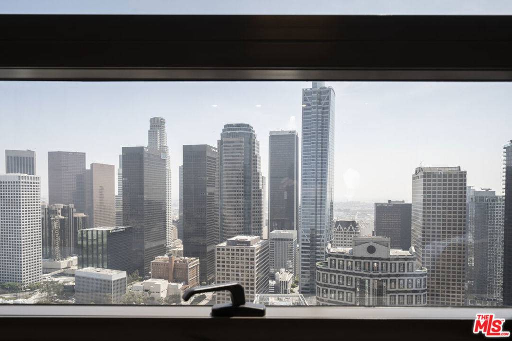 Los Angeles, CA 90017,1100 Wilshire BLVD #3306