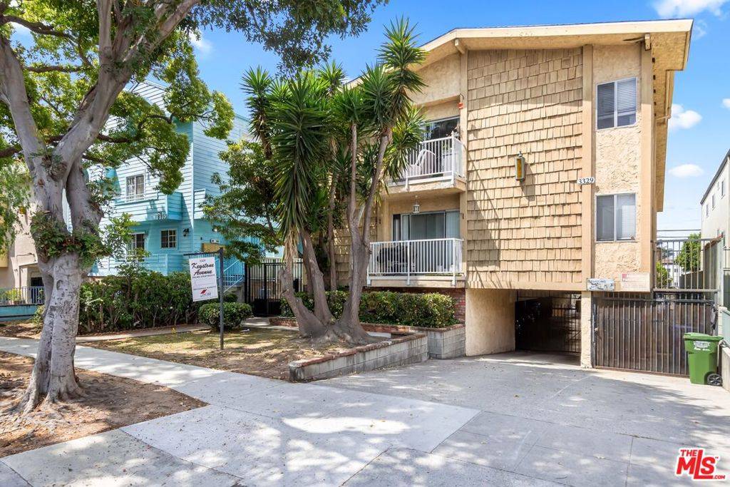 3329 Keystone AVE, Los Angeles, CA 90034