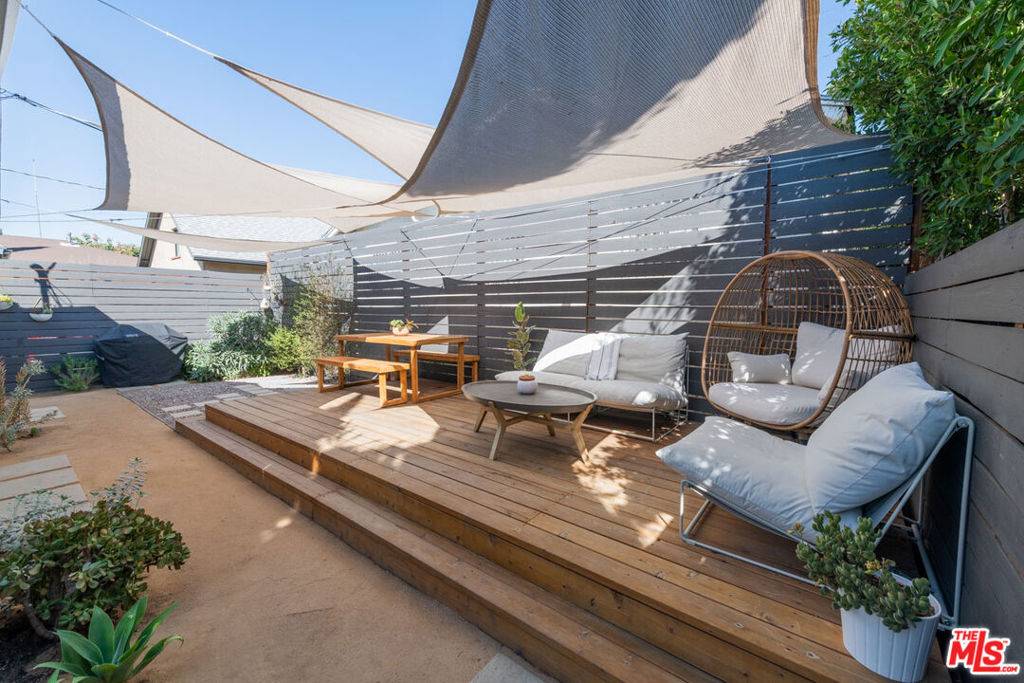 5117 Lincoln AVE, Los Angeles, CA 90042